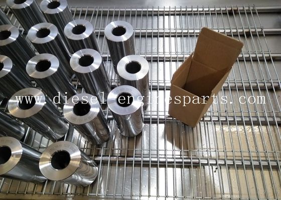 Silver Bright Engine Piston Pin For High Performance Cummins KTA50 Engines