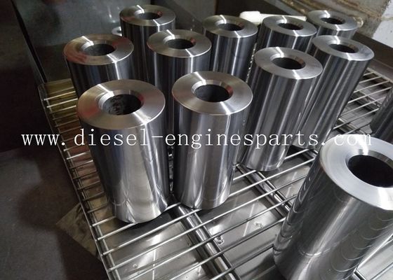 Silver Bright Engine Piston Pin For High Performance Cummins KTA50 Engines